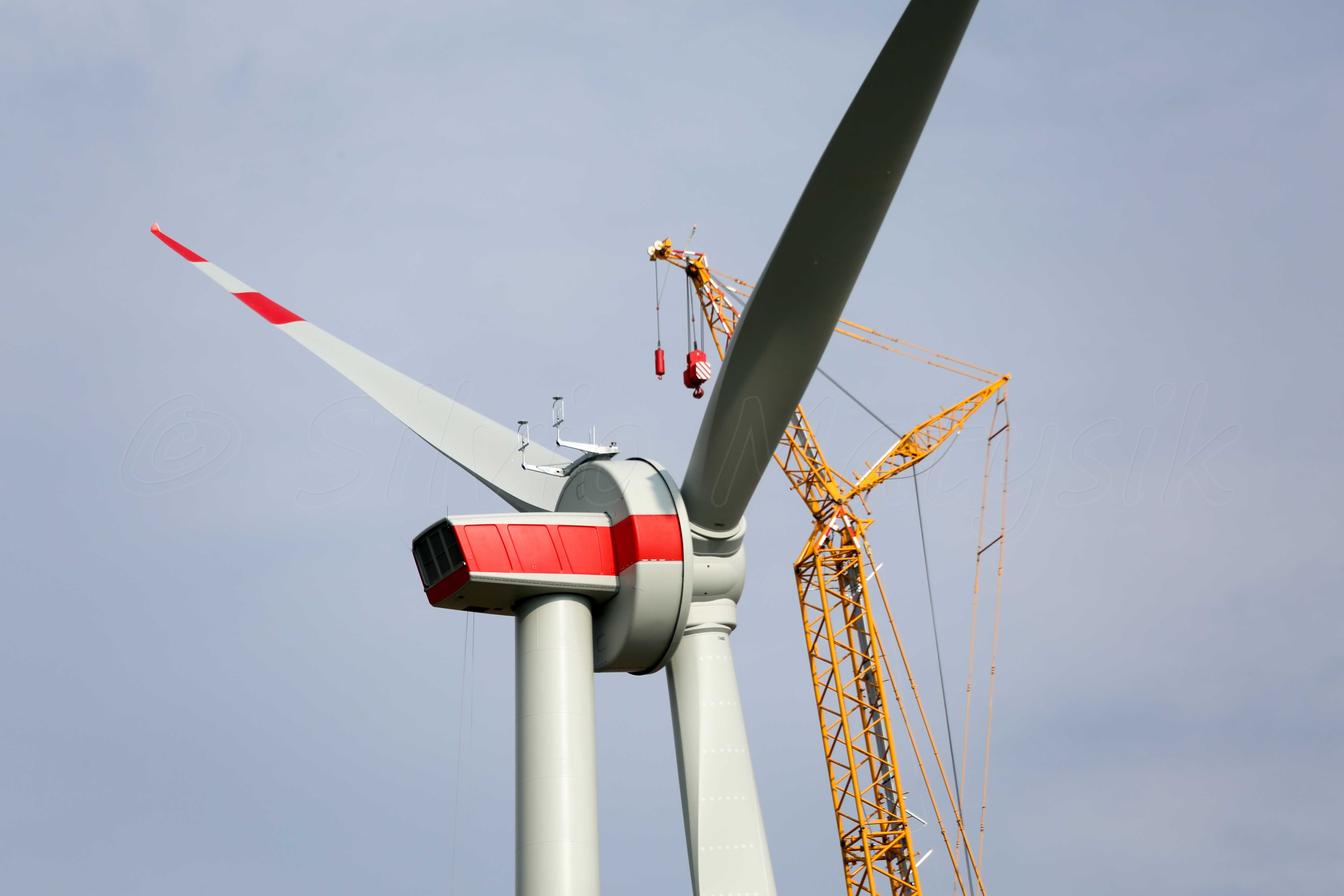 Rüzgar Türbini Montajında Vinç ve Platform Çözümleri